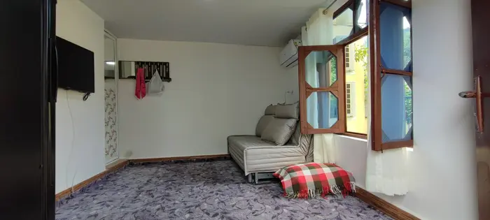 کلبه یک خوابه عمو عارف 1 - اتاق پایین 