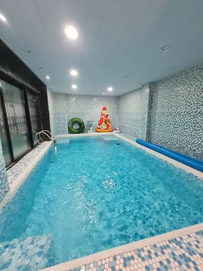 ویلا دوخوابه استخردار آبگرم برومند