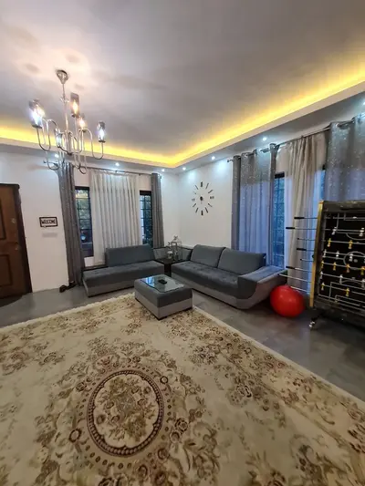 ویلا دوخوابه استخردار آبگرم برومند