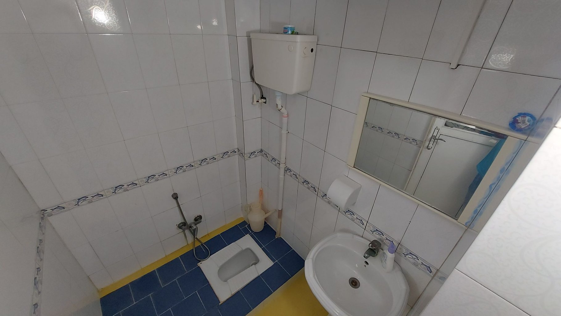 سوئیت یک خوابه دیوان