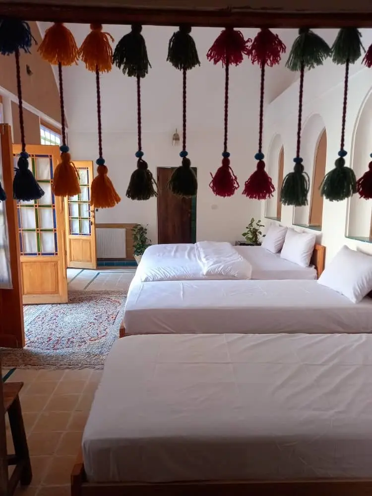 بوم گردی سرای دشتی - واحد سعادت