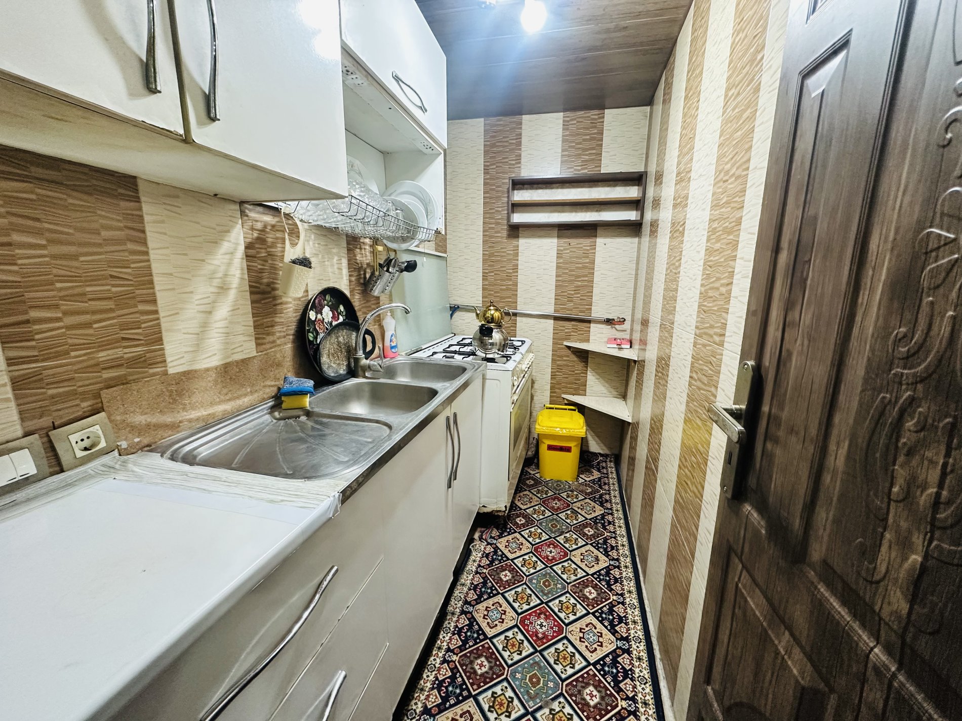 ویلا سه خوابه استخردار آبگرم باران ۲