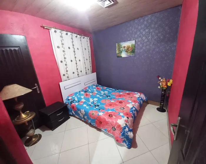 ویلا سه خوابه استخردار آبگرم آرتا - اتاق خواب دوم با یک تخت دونفره