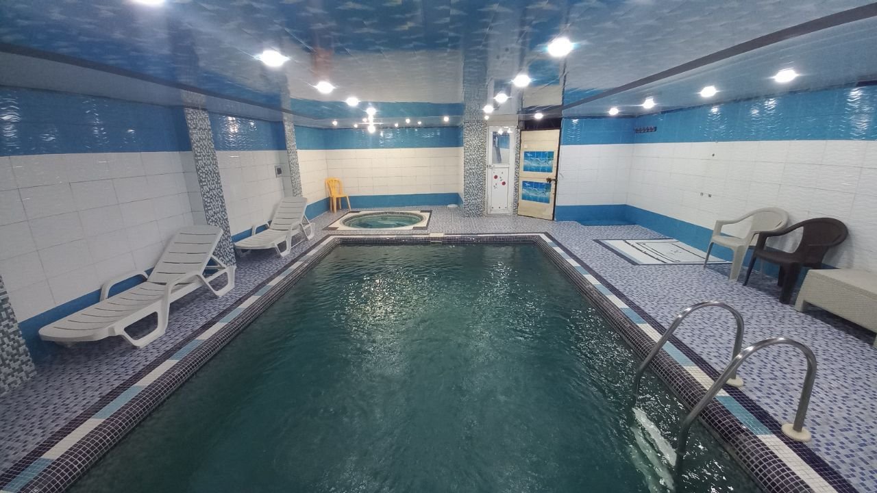 سه خوابه استخردار آبگرم آرتا