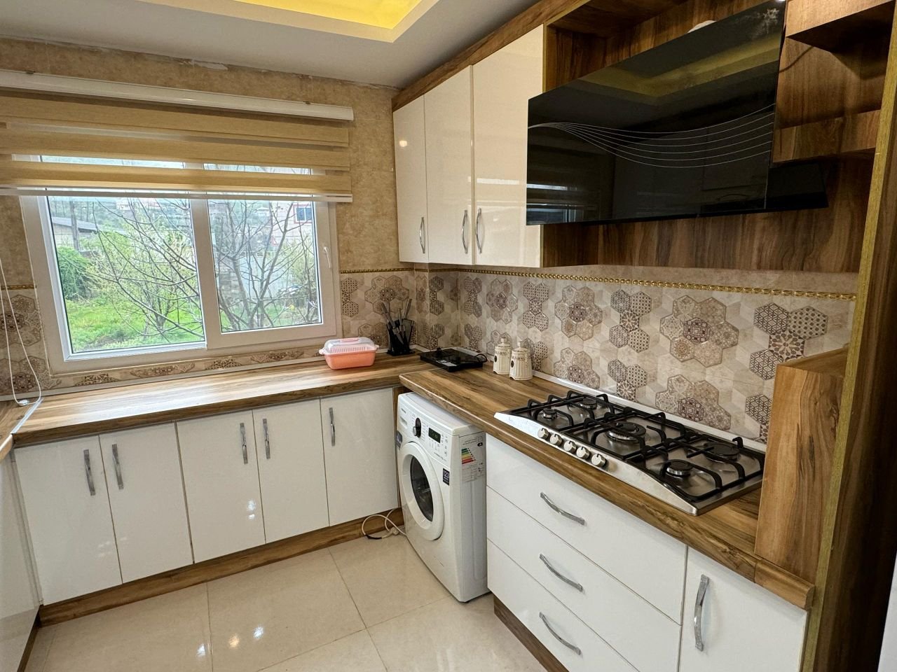 ویلا سه خوابه استخردار آبگرم نیلا