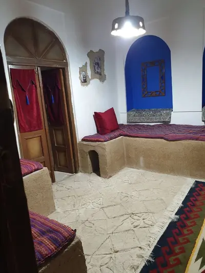 بومگردی قلعه تاریخی کریم‌خان 1 - واحد یک