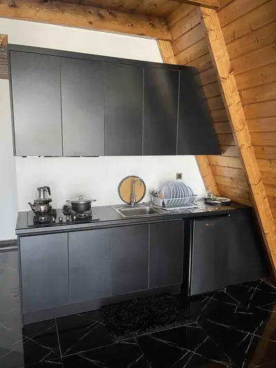 کلبه دوخوابه استخردار آبگرم میراث