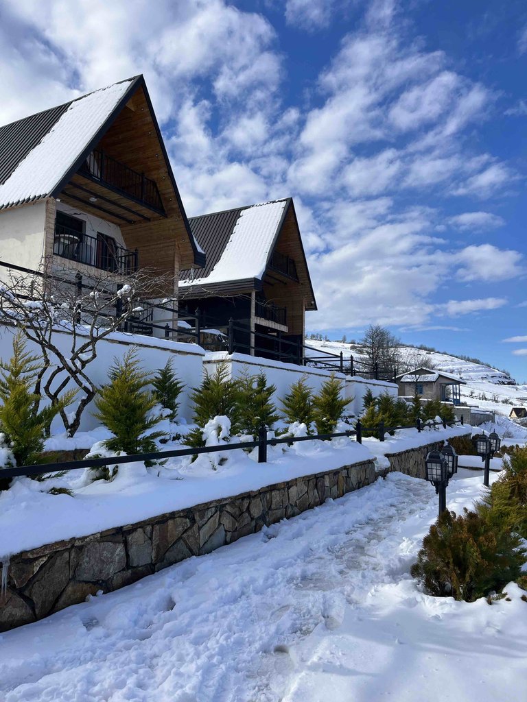 کلبه یک خوابه آشیانه عقاب