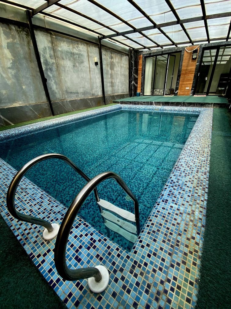 دوخوابه استخردار آبگرم رز 3