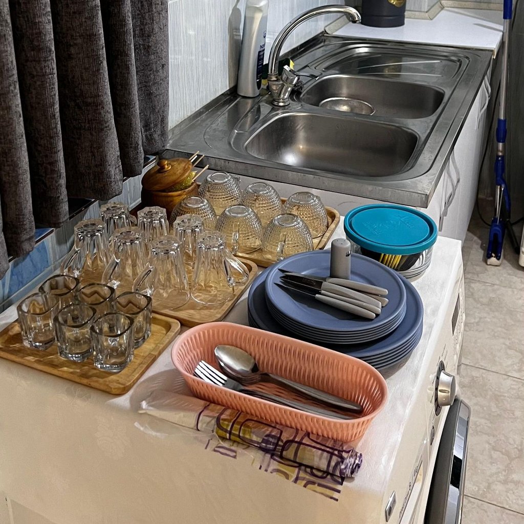 آپارتمان دوخوابه مهرآباد ۲۳