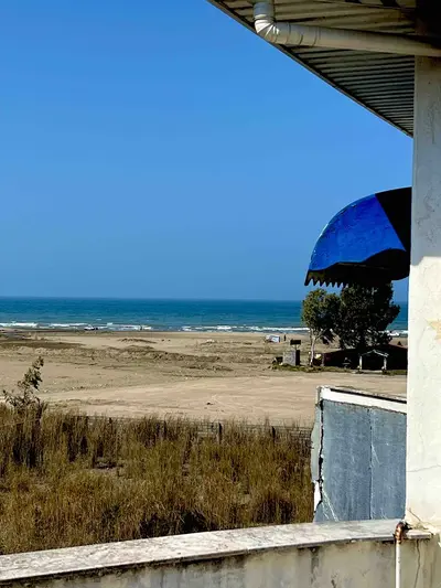 ویلا سه خوابه تریپلکس ساحلی گلاسو