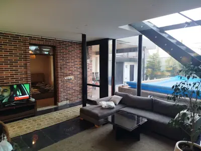 ویلا دوخوابه استخردار آفتابگردان 3