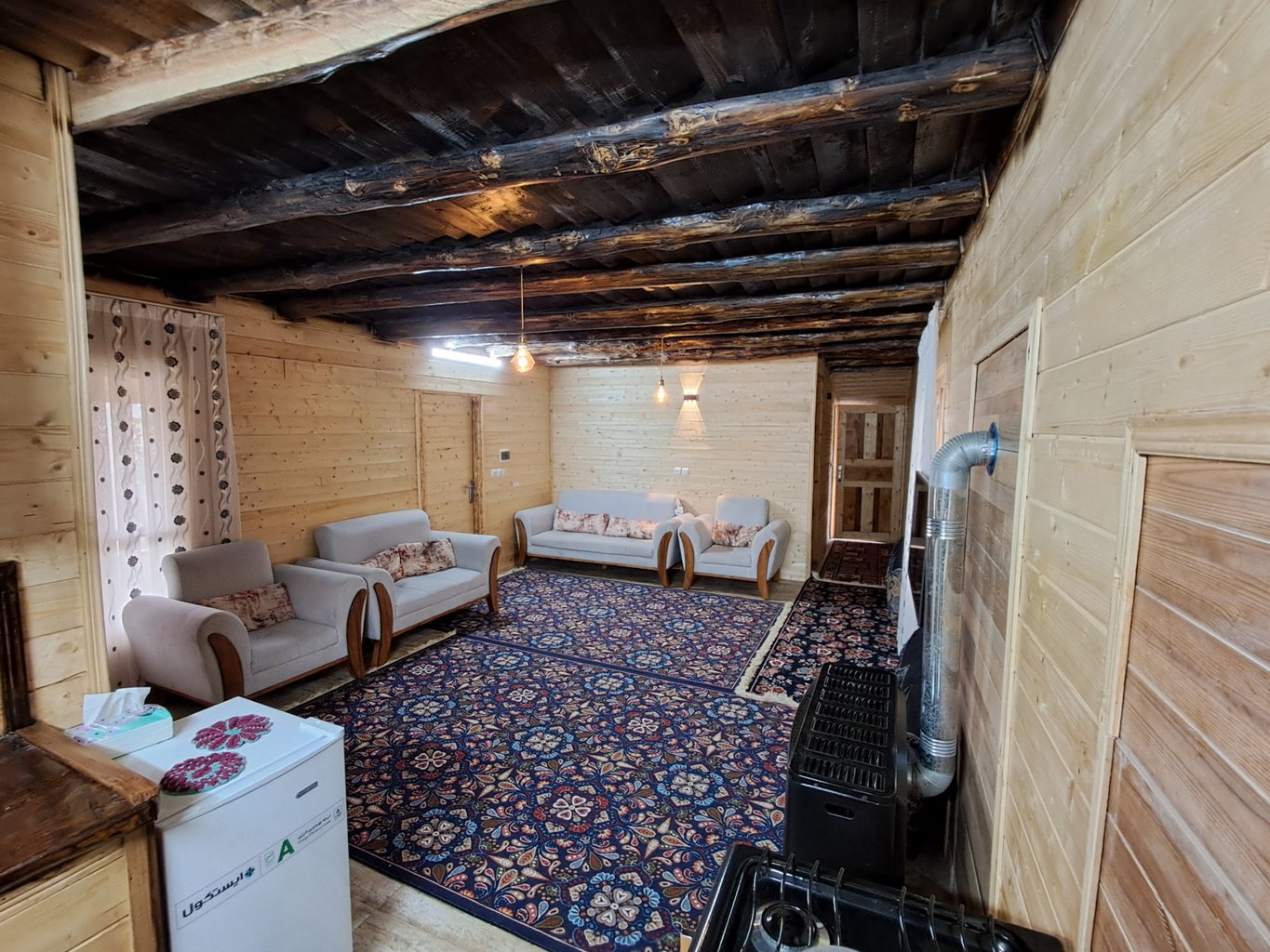 کلبه یک خوابه جنگلی اوبن