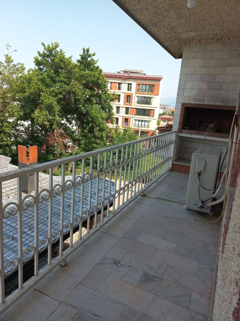 آپارتمان دوخوابه ساحلی مرجان 111
