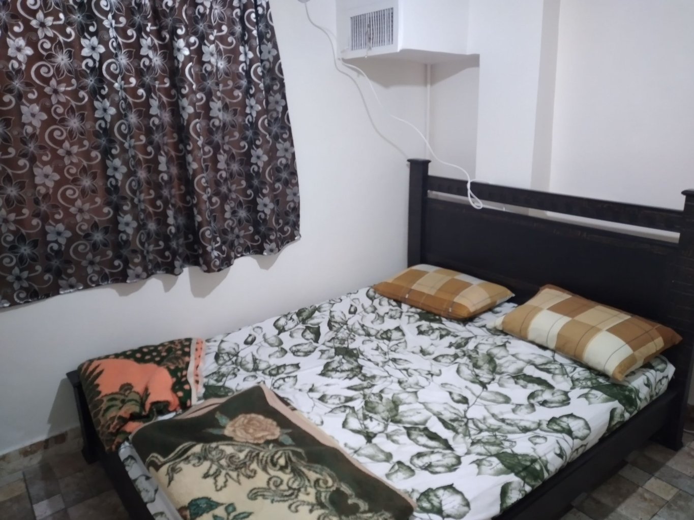 آپارتمان یک خوابه حصارک جراح تهرانی