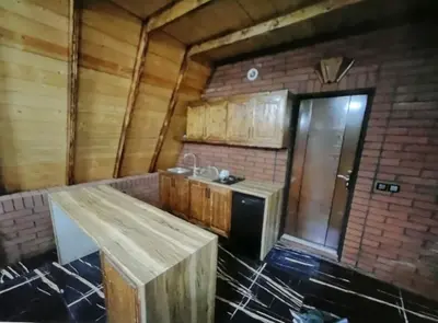 کلبه فلت سوئیسی کارن