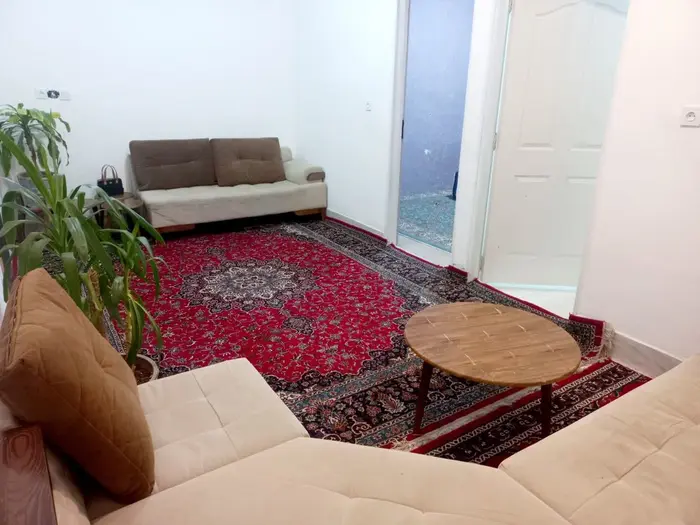 آپارتمان یک خوابه بالا نشین - نشیمن