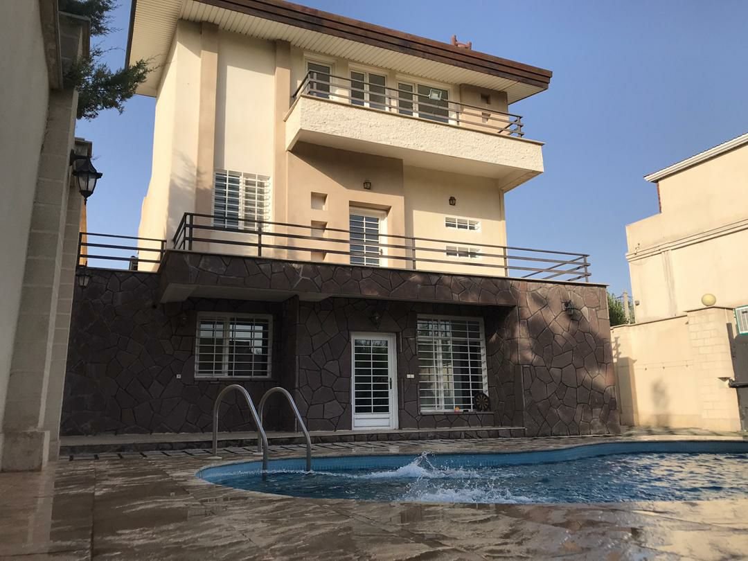 ویلا سه خوابه استخردار عمارت حسام