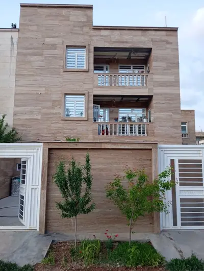 آپارتمان دوخوابه گلبرگ یکم