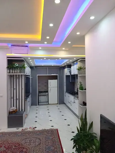 آپارتمان دوخوابه گلبرگ یکم