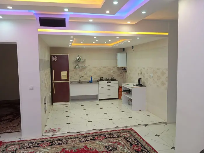 آپارتمان سه خوابه گلبرگ ۲