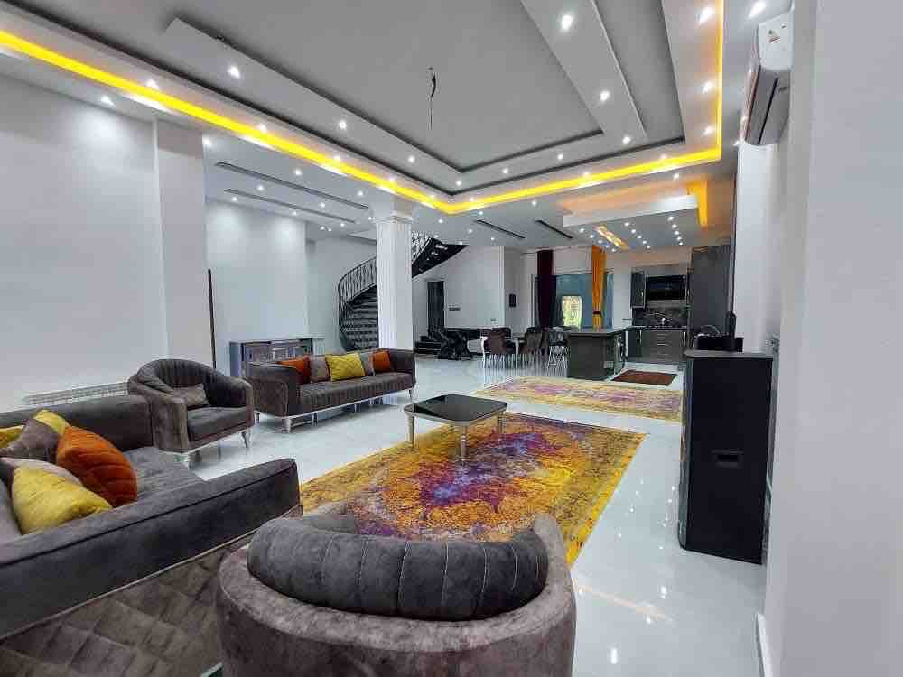 ویلا چهارخوابه استخردار چهارفصل عمارت الماس - انتخاب عنوان تصویر