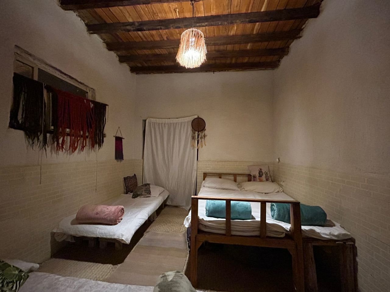 هاستل ژوان - واحد 2