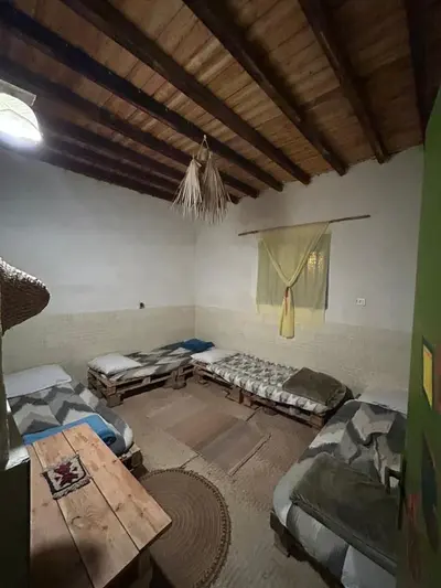 هاستل ژوان - واحد 2