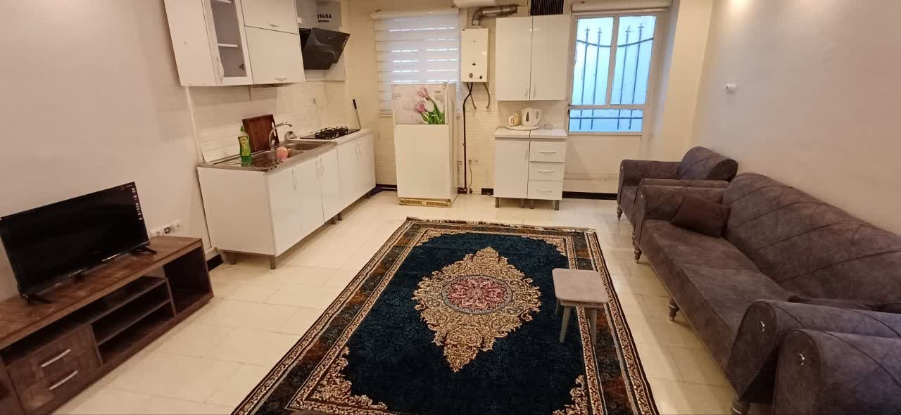 آپارتمان یک خوابه زربافیان پروین