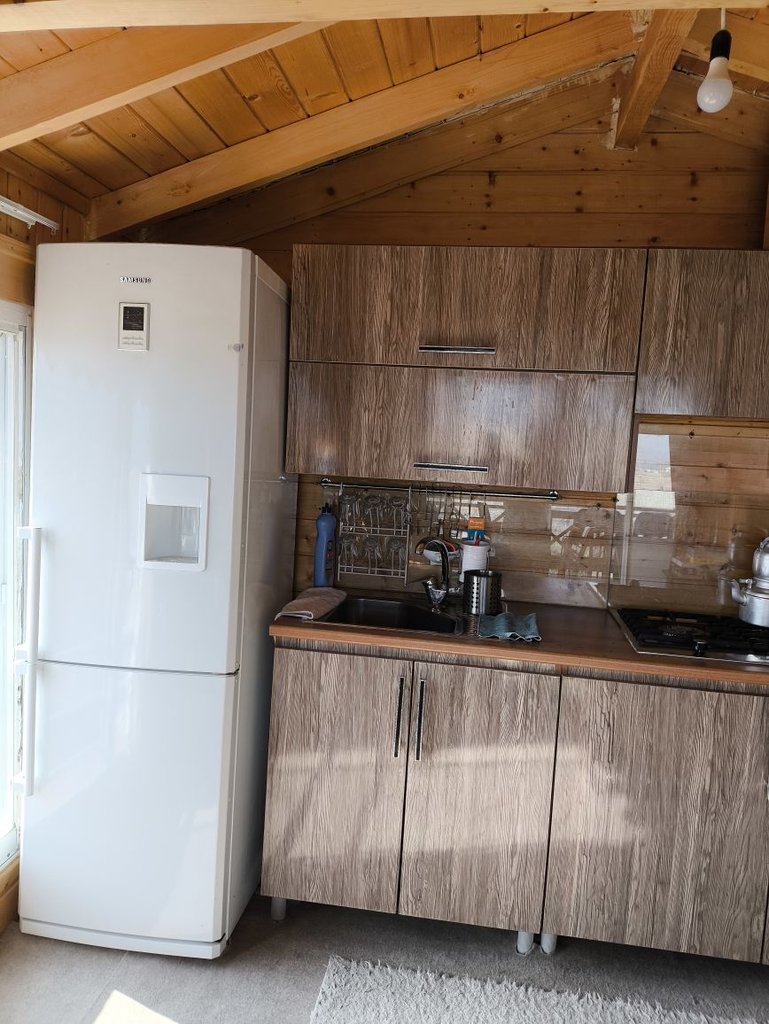 یک خوابه فرشید