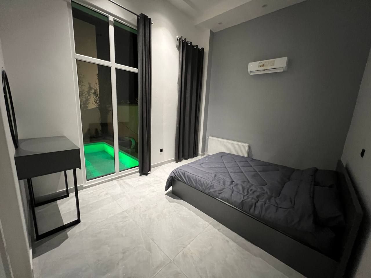 ویلا چهارخوابه استخردار چهارفصل الگانت 1