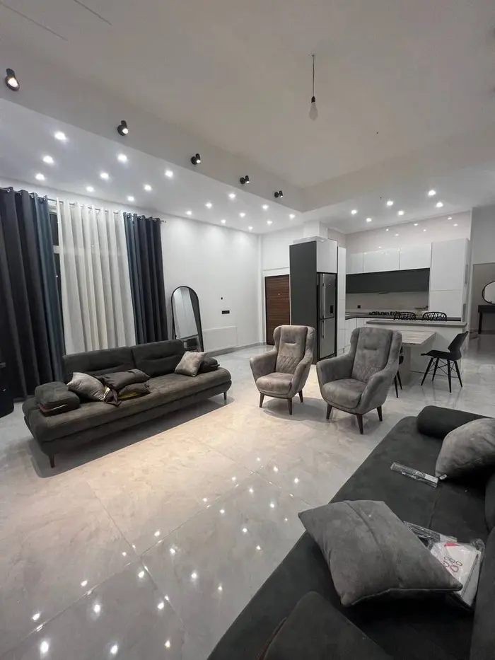 ویلا چهارخوابه استخردار الگانت 1