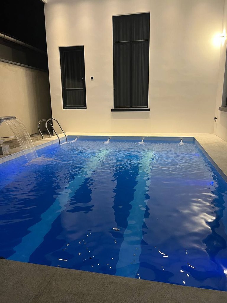 ویلا چهارخوابه استخردار چهارفصل الگانت 1