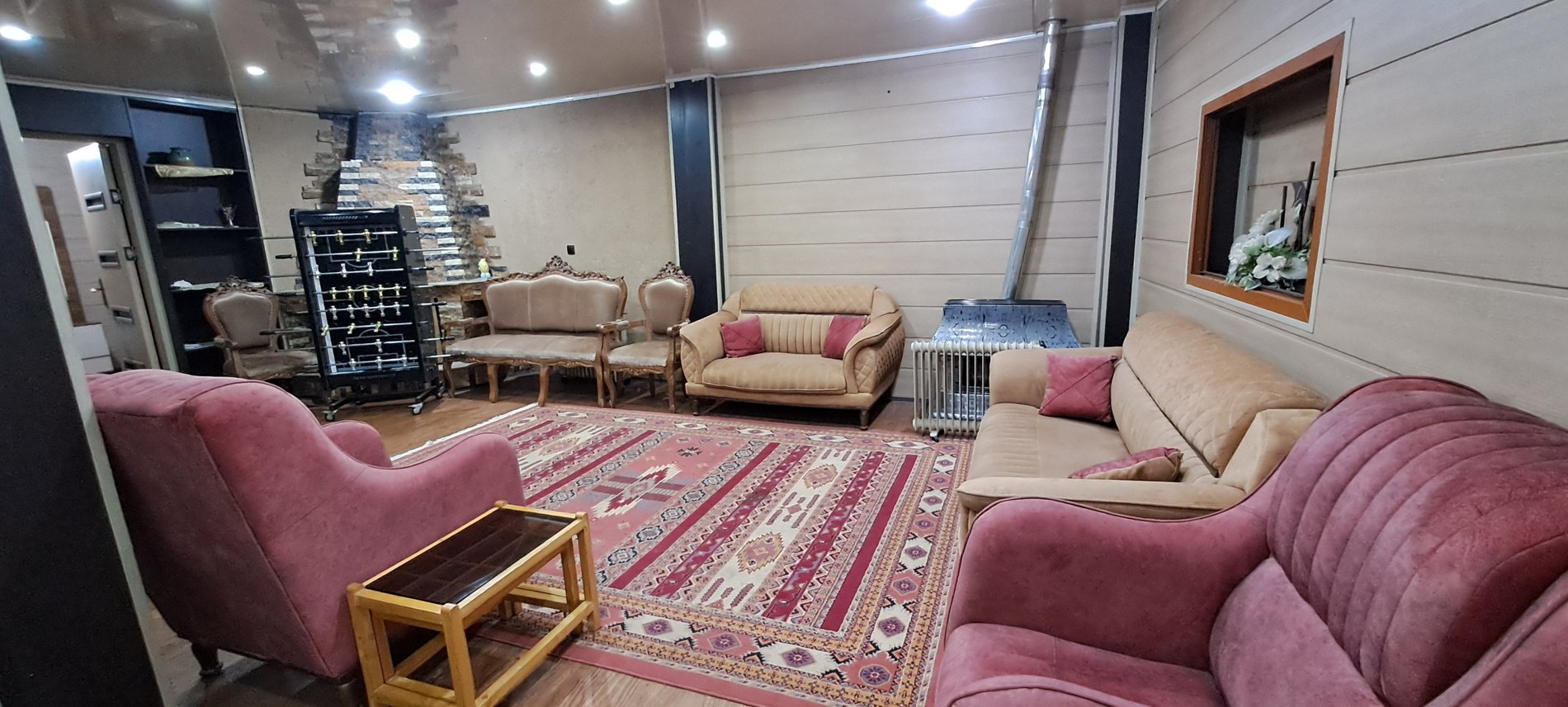 ویلا یک خوابه باغبهادران صالحی