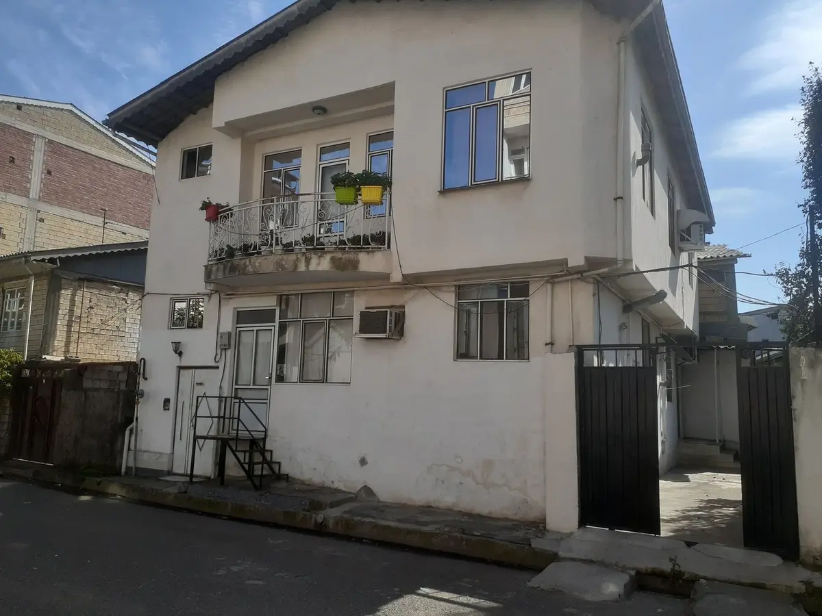 سوئیت یک خوابه داریوش شرق