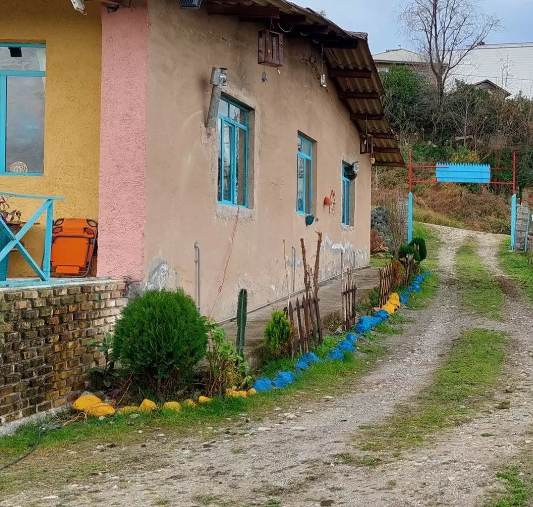 بوم گردی بام  لیماک - واحد اقاقیا