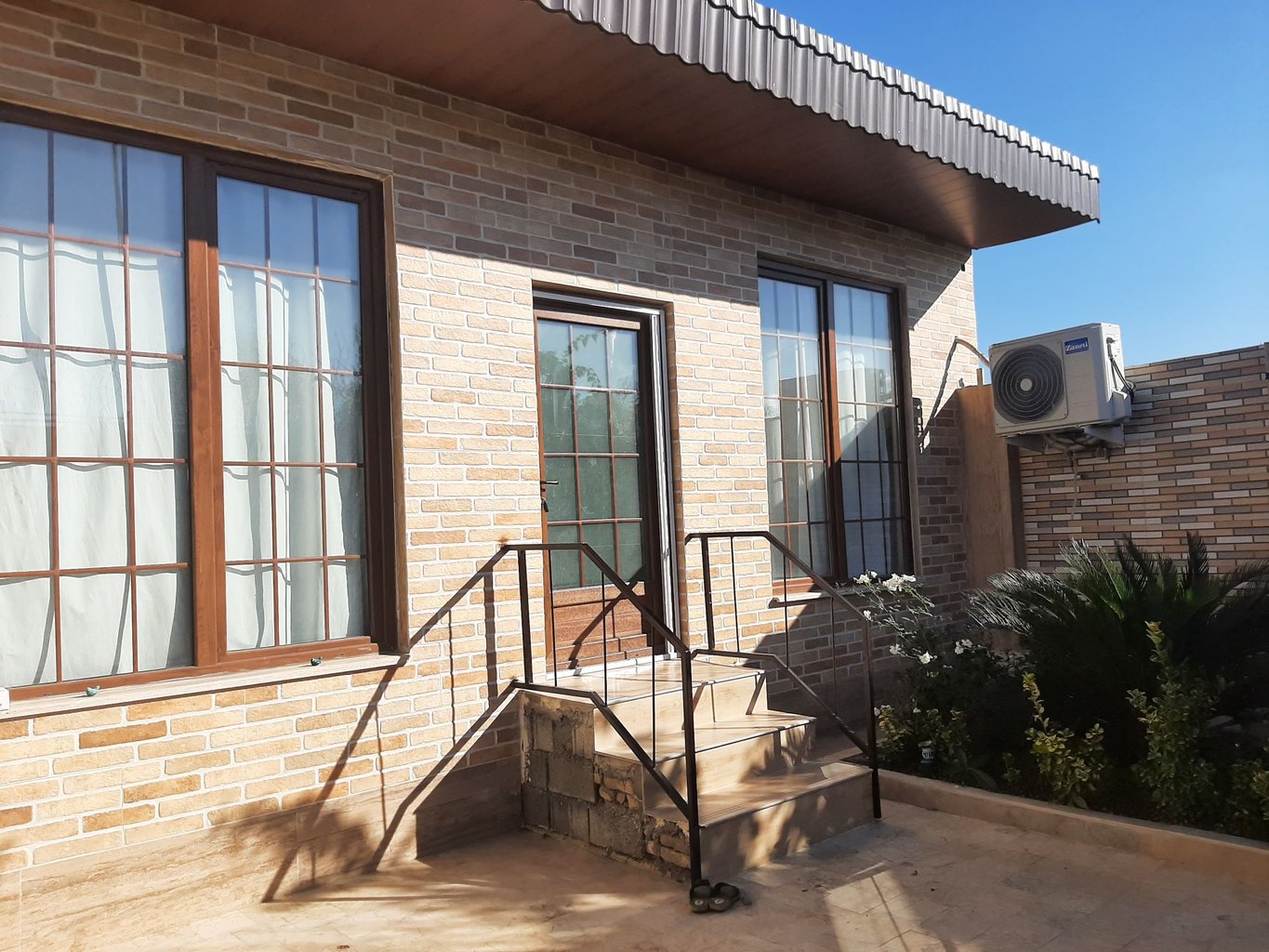 ویلا ارغوان  امیر فیروزی