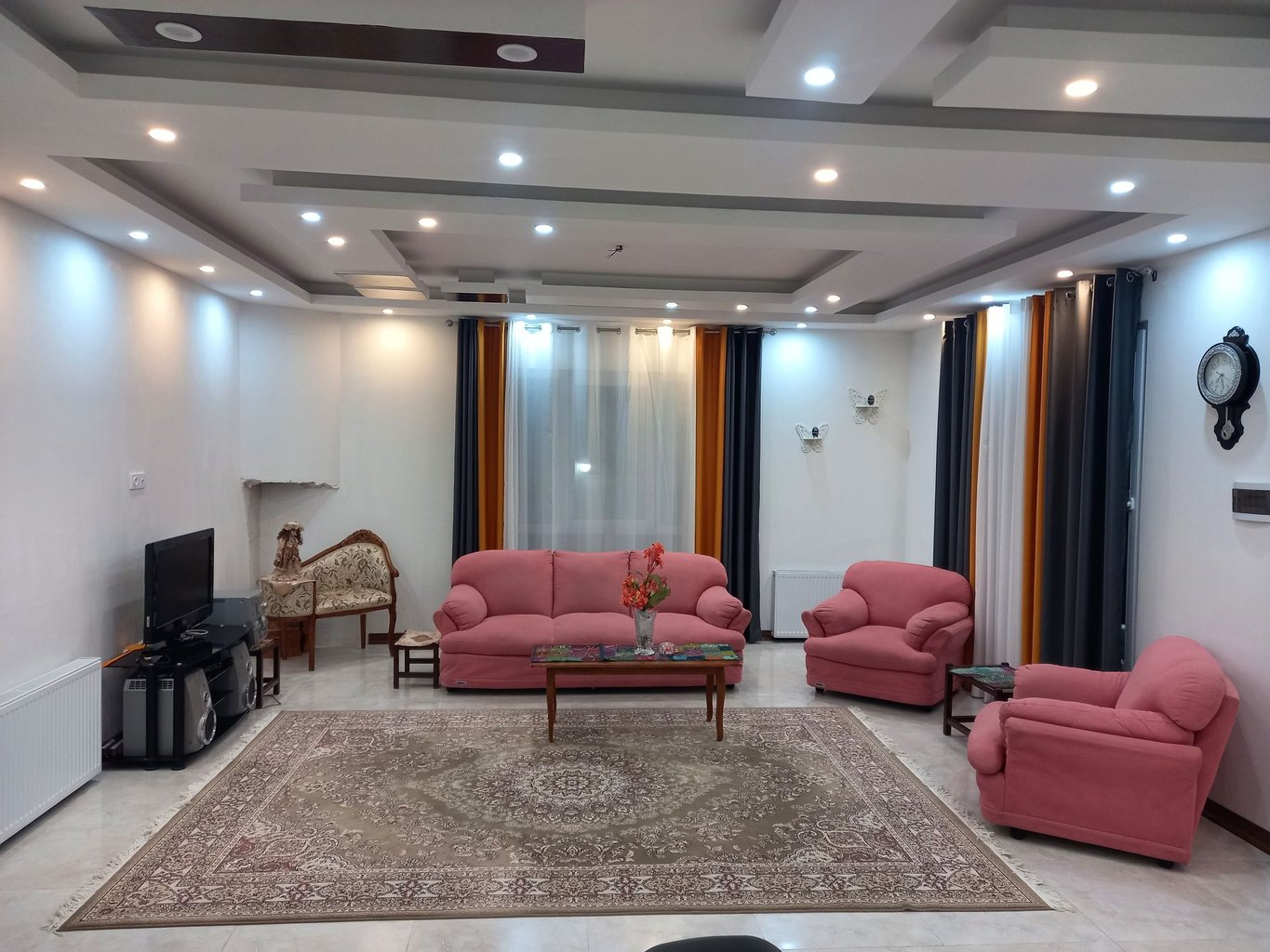 ویلا دوخوابه استخردار باغ گیلاس