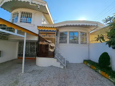 ویلا دوخوابه ساحلی آرین 1