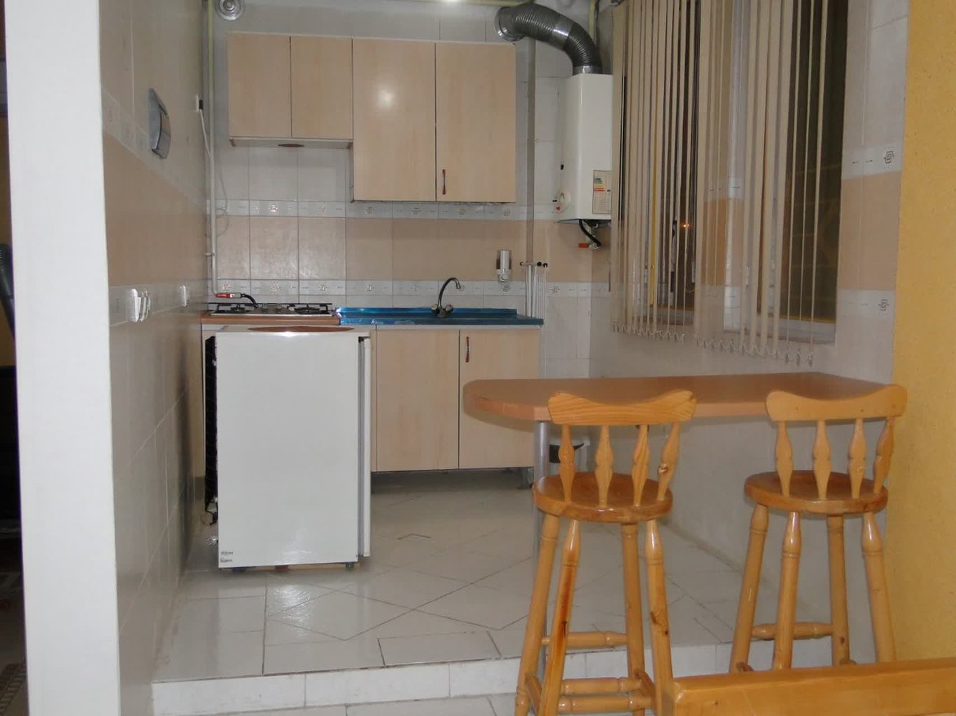 مجتمع اقامتگاهی گل نرگس - واحد 9