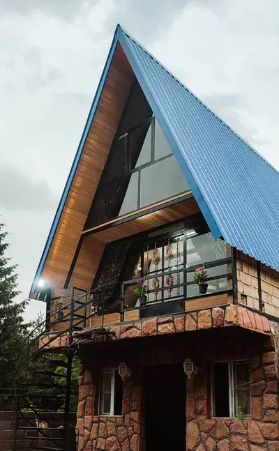 کلبه دوخوابه سوئیسی جکوزی دار نگین