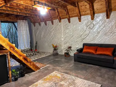 کلبه کوکه - واحد نیمه ماه