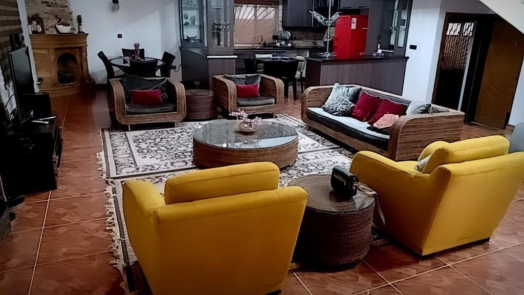 ویلا سه خوابه جنگلی ونوش