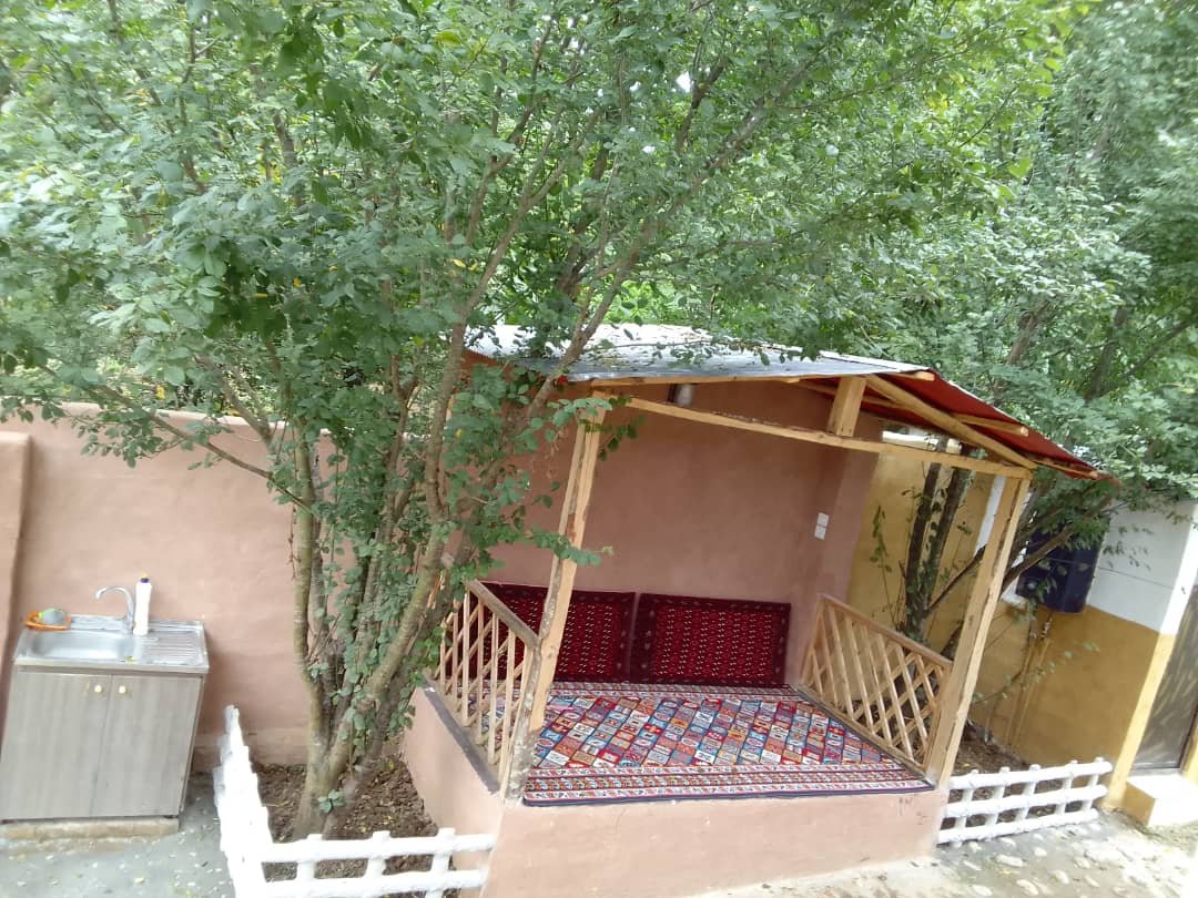 کلبه کلبه چوبی روستایی آق مشهد