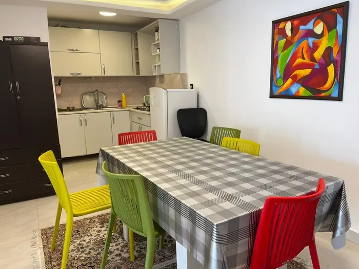 سوئیت فلت آرنگ