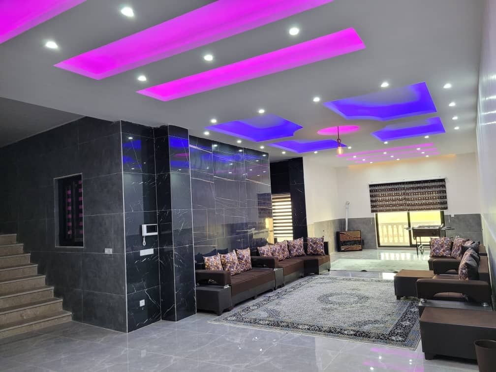 ویلا سه خوابه استخردار آبگرم بهارنارنج ۲۴۲