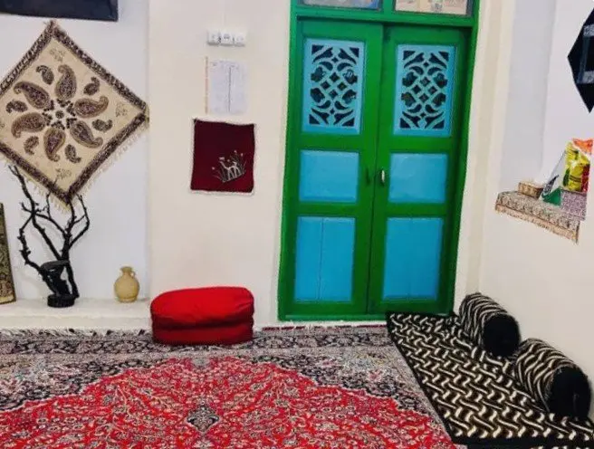 بوم گردی سرای کربلایی فریدون - واحد دلنشین ۲