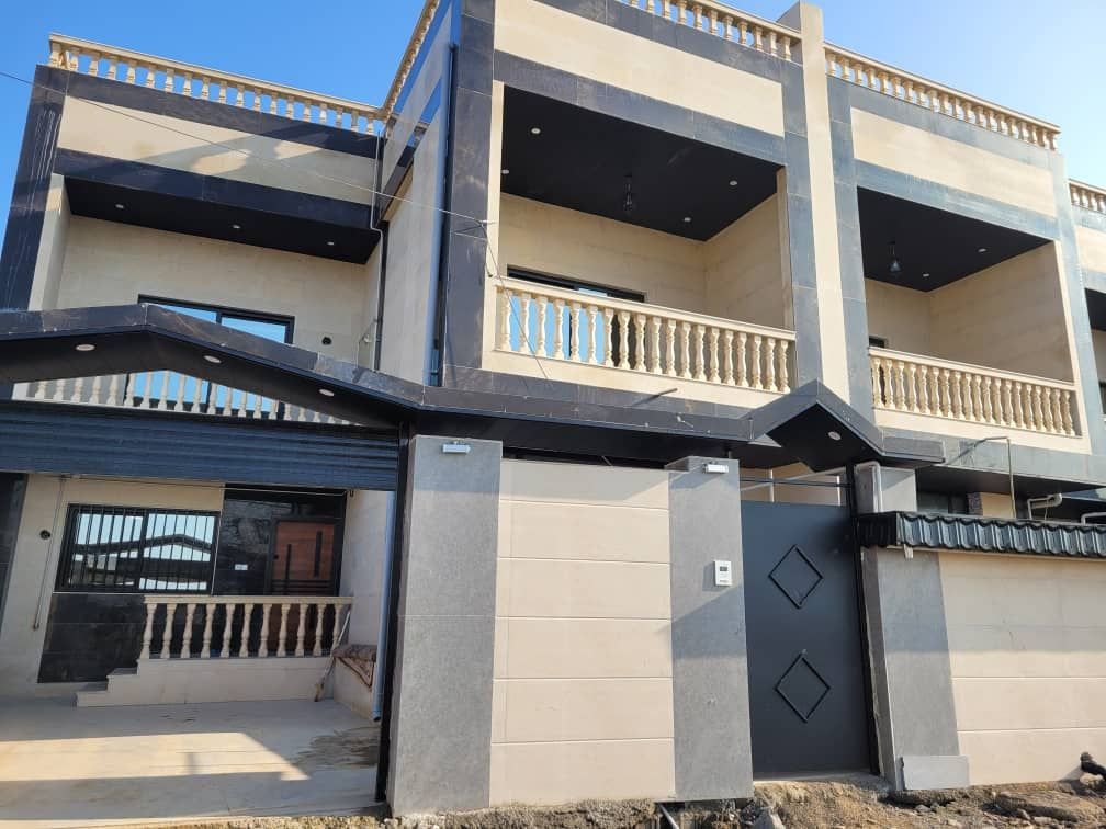 ویلا سه خوابه استخردار آبگرم بهارنارنج ۲۴۲