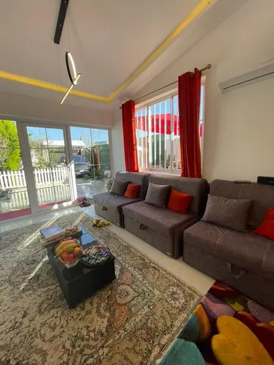 سوئیت فلت آرنگ