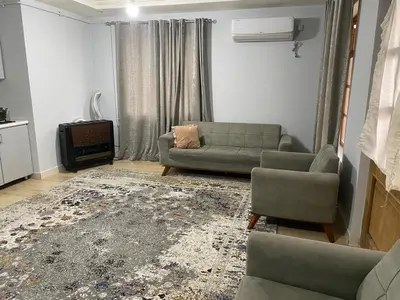 بومگردی عمارت توسکا - واحد 1 طبقه بالا